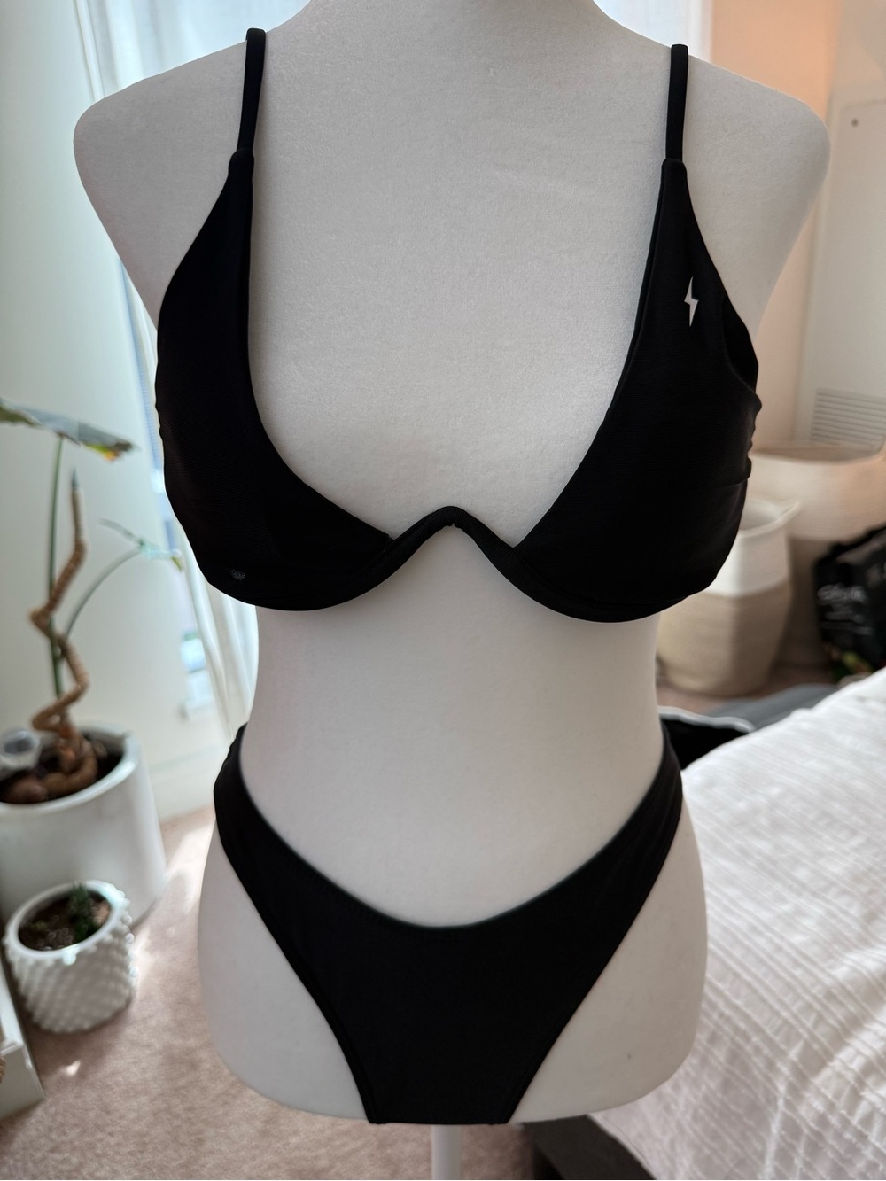 Black Underwire Bikini Set - Unbranded